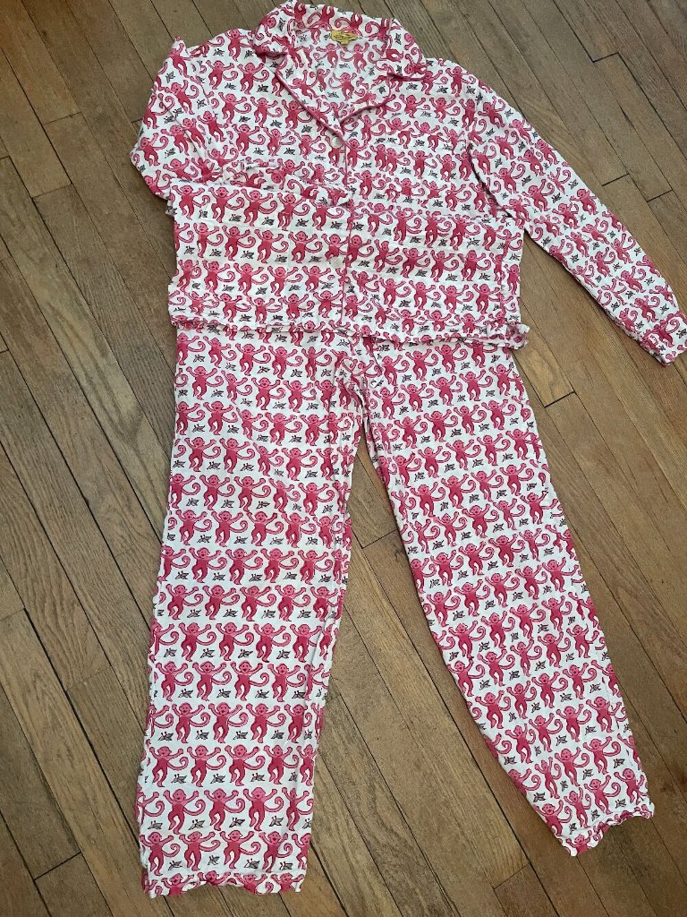 Roller Rabbit Monkey Pajamas, size small